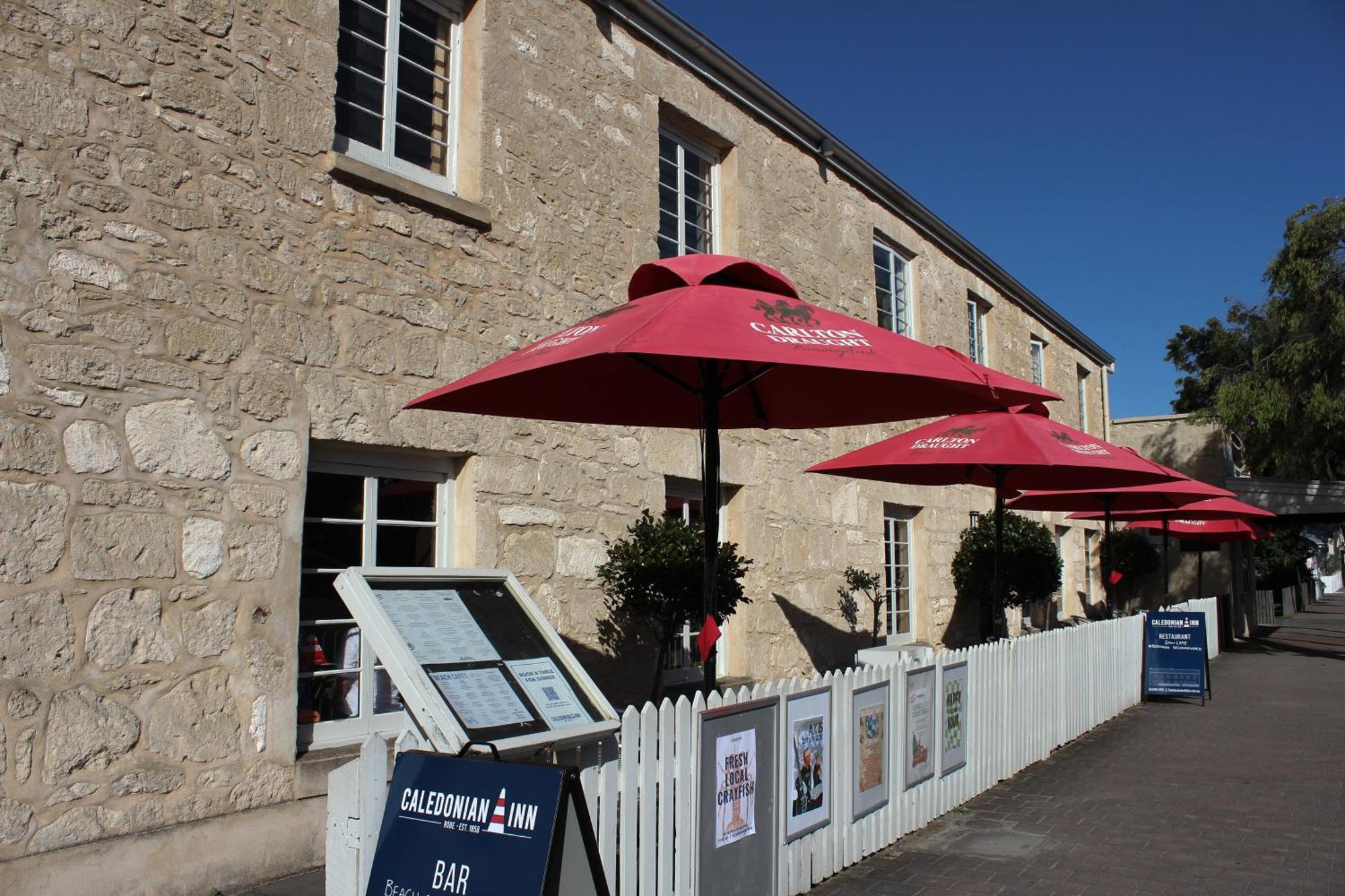 Caledonian Inn Robe Esterno foto